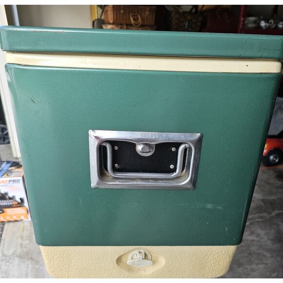Coleman Green Metal Cooler - Picture 3 of 5
